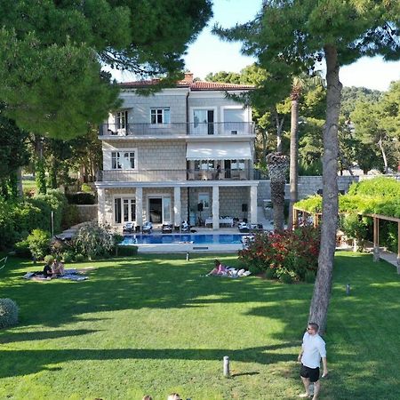 Villa Diocletian Split Exterior photo