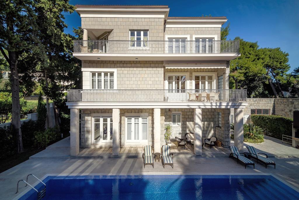 Villa Diocletian Split Exterior photo